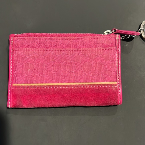 Vintage Coach Keyring - Picture 2 of 2